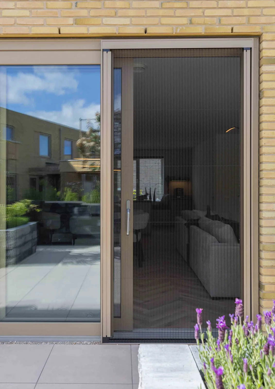 Productbeeld: horren bij een woning